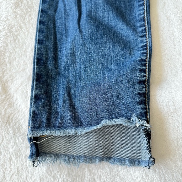 STS Blue Stretch Ellie High Rise Cut Hem Ankle Jean - Picture 3 of 6